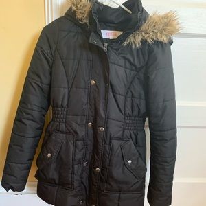 BLACK JACKET SIZE SMALL